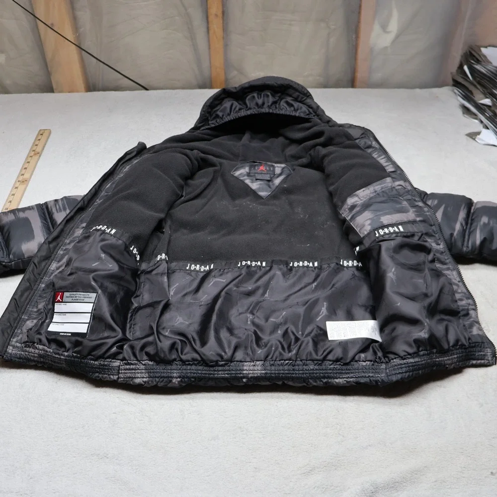 Jordan Jacket Boys Medium 10-12 Blk Insulated Full Zip Winter‎ Hood Puff VTG